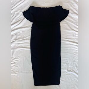 Boohoo Off the shoulder Ruffle Dress in Black Size S